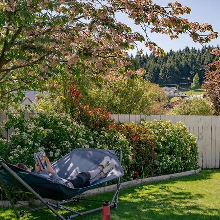 Mountain View Backpackers Hostel Wanaka Buitenkant foto
